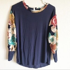 Mai Soli Navy & Floral Blouse, S